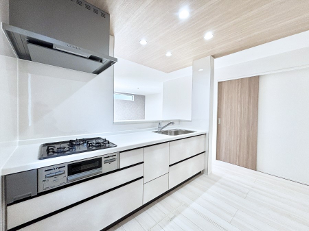 �L�b�`���@�����g���L�b�`��������A�g���₷�����������̂��₷���ɂ������܂����B 