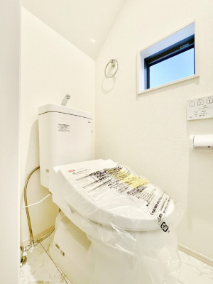 gC@gC1K2KꂼɔzuĂĂƂĂ֗łB 