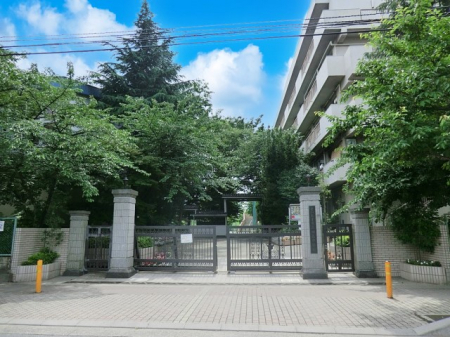 ���ӊ��@���w�Z 1300m �������܎s���c�����w�Z