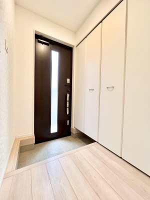 ց@KXXbg̓փhAɌ͂Ă܂@