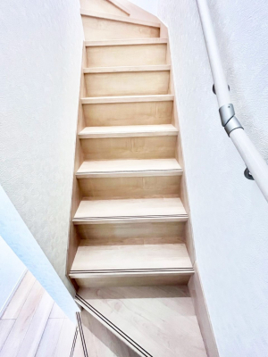 ̑@Ki͎肷tȂ̂ŏȂq܂₲̕Sł