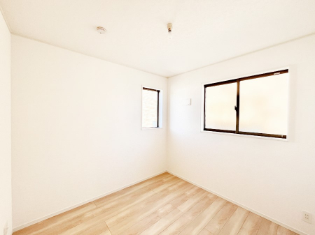 q@Qʍ̌ŋC悭R̂łql̂ɂsb^