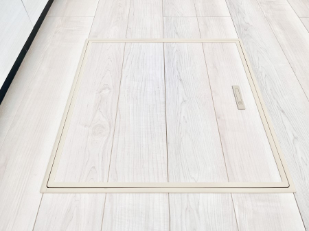 ̑ρ@[tIpiEpi̎[ɂ劈B