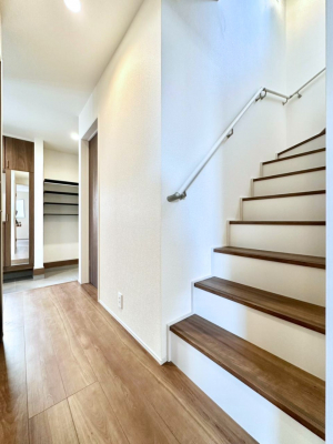 ���̑��@���S�����l�����K�i�ɂ͎肷���ݒu���Ă��܂�