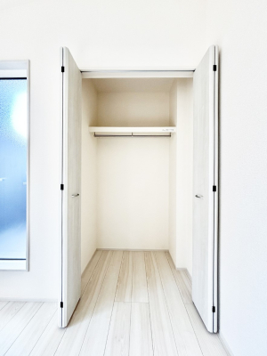 ���[�@�S�����N���[�[�b�g�t��