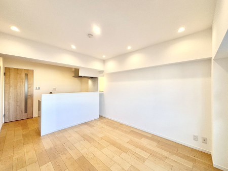 rO@Ƒ̓₩Șbŕ܂閾邢rO  