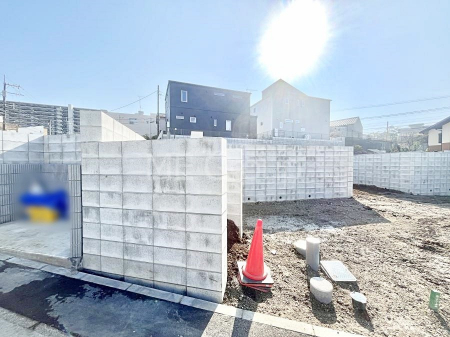 ���n�O�ώʐ^�@��ˌ��Ă����炱�������\�ȎԌ�2��B