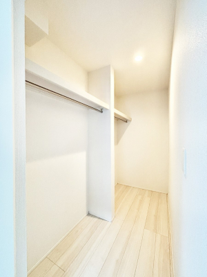 ���̑��@�ߗނ��n���K�[�Ɋ|�����܂܎��[�ł���WIC�B�ߗނ̐������ڂ����₷���ĕ֗��ł��I