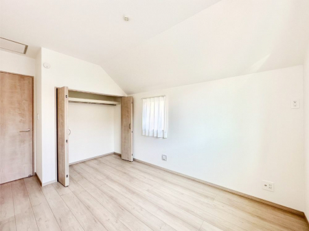 Q@g₷`ŃxbgƋ̒uɂ邱Ƃ܂B   