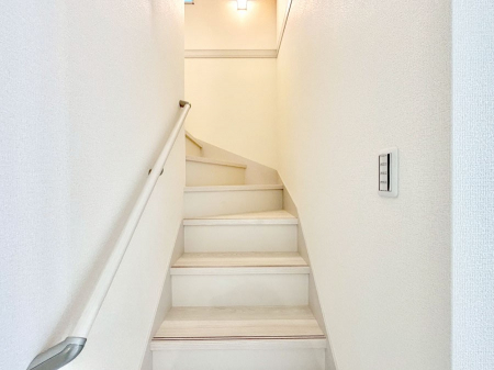 ���̑��@�K�i�͎肷��t���Ȃ̂ŏ����Ȃ��q���܂₲����̕������S�ł�