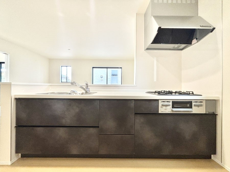 �L�b�`���@�������������I�ɁA�y�����I�V�X�e���L�b�`��  