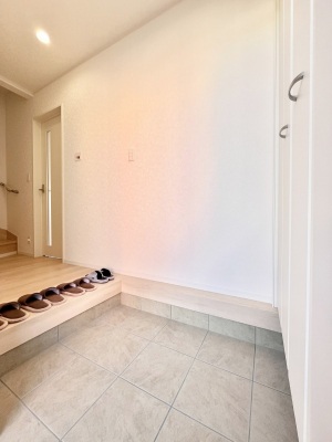 ց@ꂢɂĂւłˁB  @