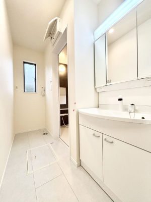 ���ʑ�E���ʏ��@���邢���ʏ��͖����̐g�x�x���y�����ł����Ⴂ�����ł��B