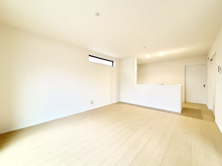 ���r���O�@�Z�ޕ��̌��������o�����A�C���e���A���l����̂��y���݂ȃ��r���O�ł��I 