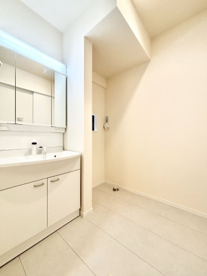 ���ʑ�E���ʏ��@���邢���ʏ��͖����̐g�x�x���y�����ł����Ⴂ�����ł��B