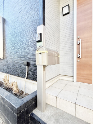 ���̑��@�V���v���f�U�C���̃|�X�g�B