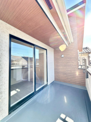 �o���R�j�[�@�o���R�j�[�͂��ꂵ���Q�����t���B�����󕨂₨�z�c�������Ղ花���܂��B�@