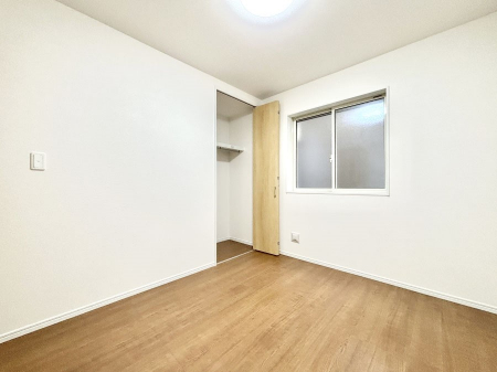 �q�������@�q�������ɂ��������߂Ȏ��[�X�y�[�X�����Ղ�̋���