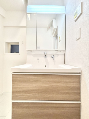 ���ʑ�E���ʏ��@�傫�����₷���O�ʋ��Ő�����������ʑ�́A�g�����Ȃ݃`�F�b�N�┧�̂������ɂ������߂ł��B 