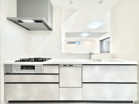 �L�b�`���@�������������I�ɁA�y�����I�V�X�e���L�b�`��  