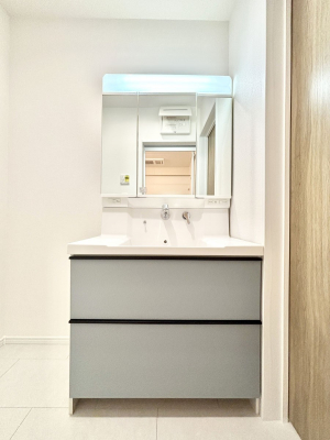 ���ʑ�E���ʏ��@�傫�����₷���O�ʋ��Ő�����������ʑ�́A�g�����Ȃ݃`�F�b�N�┧�̂������ɂ������߂ł��B 