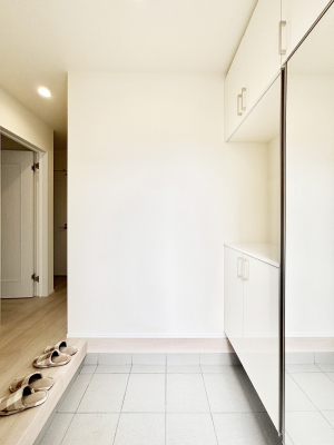 ���ց@�Ƒ��̋A��₨�q�l�������������}���錺��