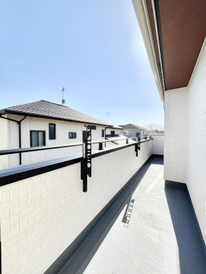 �o���R�j�[�@�Q�����ɂ܂�����L���o���R�j�[�B���ꂽ���ɂ͐��󕨂��C�����悭���������ł��ˁB