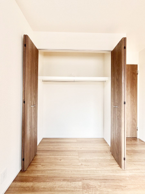 ���[�@�S�����N���[�[�b�g�t��