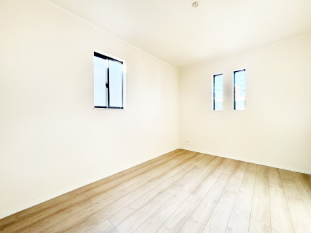 ���̑����ρ@2�ʍ̌����m�ۂ������邢��ԁB�Ƒ��݂�Ȃ����K�ȕ�炵����������݌v�ł��B