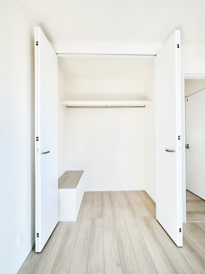 ���[�@�����Ղ�̎��[�X�y�[�X�ŉ��K�ɕ�点����