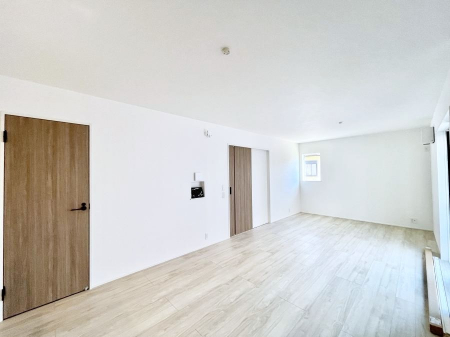 ���r���O�@�i�`�������e�C�X�g�̗D�����_�炩���F�g���̃t���[�����O���f�G�ȃ��r���O�ł��ˁB