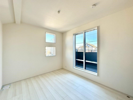 ���̑����ρ@�o���R�j�[�ɖʂ����m���B�J�����̂�����z�V�䂪�f�G�B