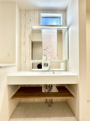 ���ʑ�E���ʏ��@�傫�����₷���O�ʋ��Ő�����������ʑ�́A�g�����Ȃ݃`�F�b�N�┧�̂������ɂ������߂ł��B 