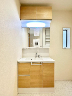 ���ʑ�E���ʏ��@�傫�����₷���O�ʋ��Ő�����������ʑ�́A�g�����Ȃ݃`�F�b�N�┧�̂������ɂ������߂ł��B 