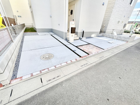 �@�����Ɍ������Ȃ����ԃX�y�[�X�B