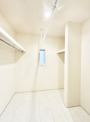 ���ʑ�E���ʏ��@������Ƃ����������̂��郉���h���[�X�y�[�X�I