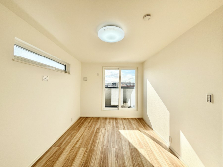 ���̑����ρ@�o���R�j�[���J�������v���X���Ă����m���@