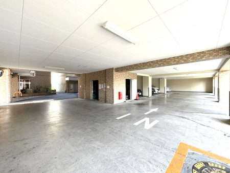 ���ԏ�@���ԏ�i�󂫏󋵂͓s�x���m�F���������j�@