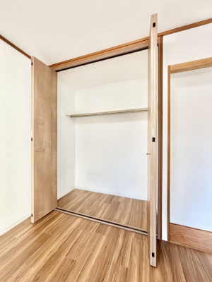 ���[�@���������Ă����ꂵ�����[�X�y�[�X  �@