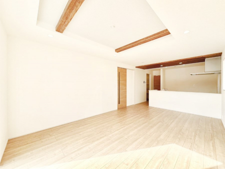 ���r���O�@���邢�z���ɕ�܂��L�X�Ƃ������r���O�ŉƑ��݂�Ȃ��������߂����܂��I