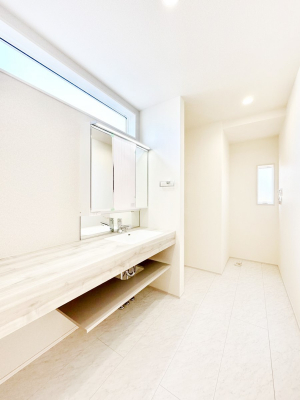 ���̑��@�L�X�Ƃ��������h���[�X�y�[�X�ŖZ�������̐g�x�x�₨������X���[�Y�ɁI