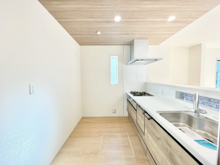 �L�b�`���@��Ƃ肠��L�b�`���ł͂��Ƒ��Ɗy�������������ł��܂��B