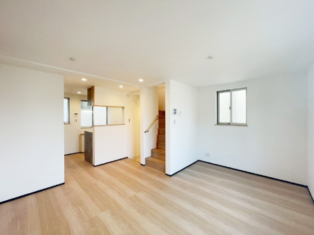 rO@Ƒ̓₩Șbŕ܂閾邢rO