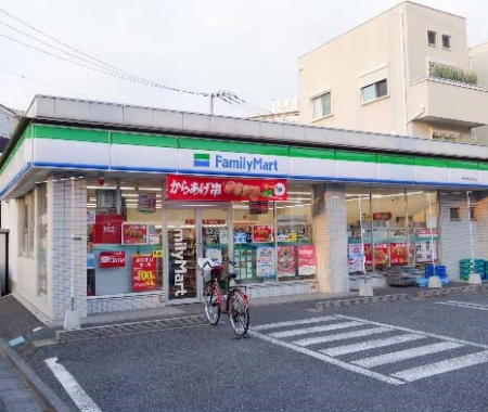 ���ӊ��@�R���r�j 700m �t�@�~���[�}�[�g ��Z�����ܓX