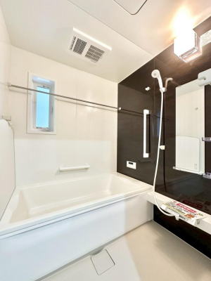 �����@����̔�����₷��؂ȃo�X�^�C���B�������Ƃ����C���y����Ŕ����Ƃ肽���ł��ˁI  