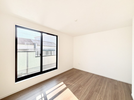 ���̑����ρ@�i�`�������ȃt���[�����O�͂ǂ�ȃC���e���A�ɂ��}�b�`�B  