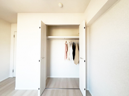 ���[�@�S�����N���[�[�b�g�t��