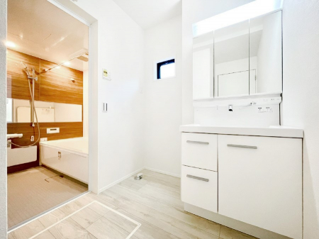 ���̑��@�������̂�����K��Ԃł��B�����̐g�x�x���C�����ǂ����g�������܂��B