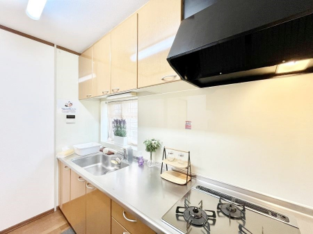 �L�b�`���@��Ƃ肠��L�b�`���ł͂��Ƒ��Ɗy�������������ł��܂��B