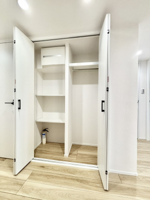 ���[�@�L�����[�B�|���p�����p�i�̃X�g�b�N�Ȃǂ�����������[�B